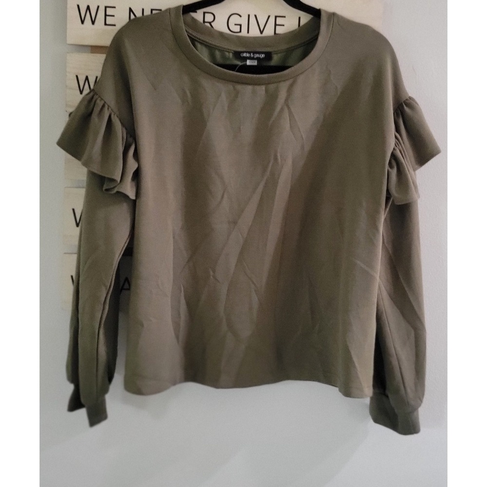 cable & gauge size M Color Dark Green blouse.